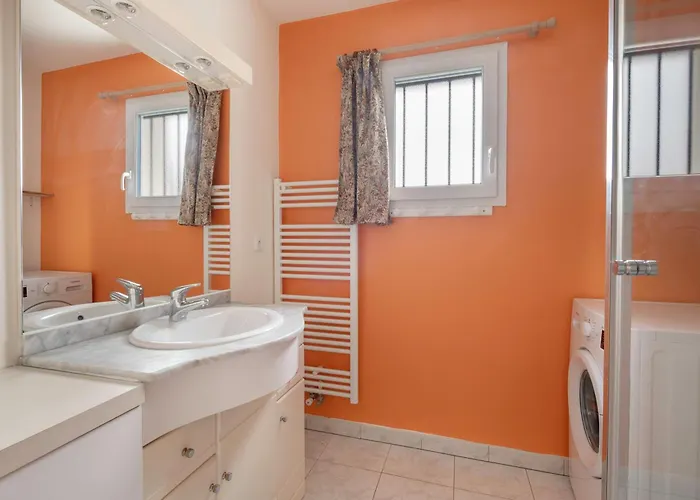 펜션 Maison De Plain-pied - Quartier Calme Pour Six Personnes